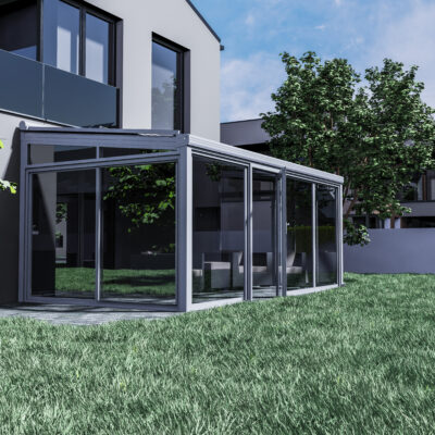 Gemütlicher Kaltwintergarten mit Gartenmöbeln für entspannte Stunden im Freien